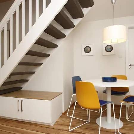 Apartament Uns To Hus Fueuertoorn *